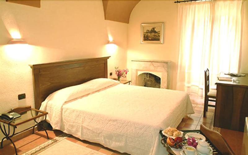Hotel Corte Fiorita Diffuso Bosa