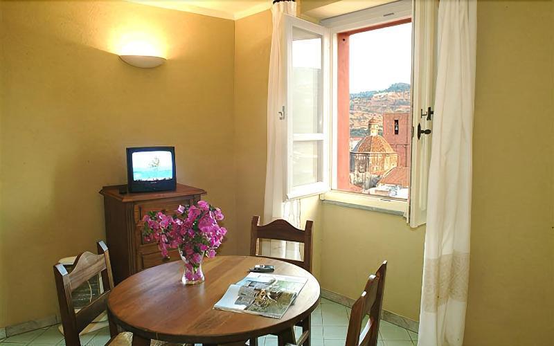 Corte Fiorita Diffuso 3*